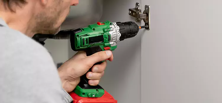 Commercial Door Hinge Repair Richmond West