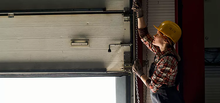 Addressing Common Garage Door Stoppage Issues in Richmond West, FL